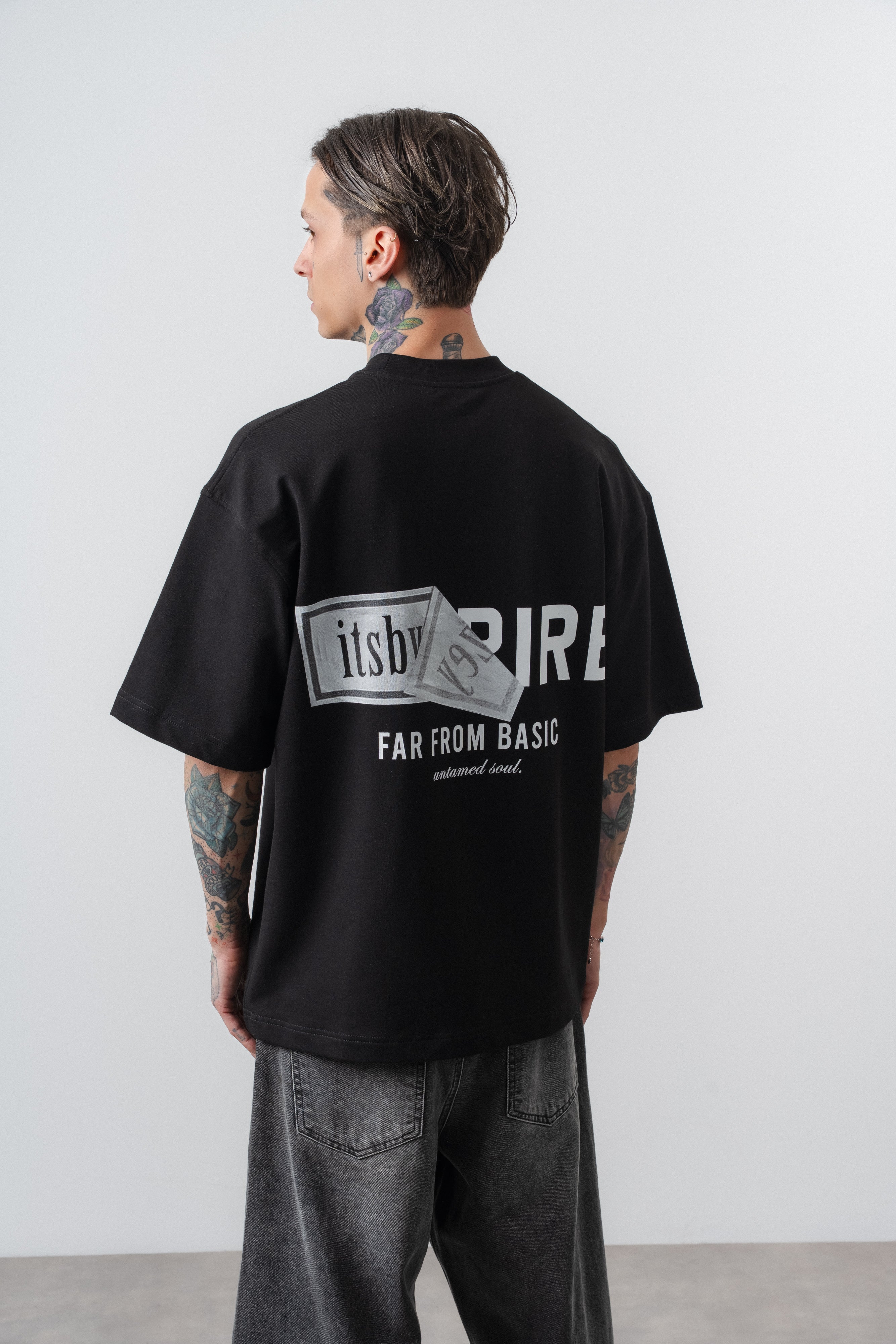 Respire x Itsbyzey Oversized T-Shirt Navy